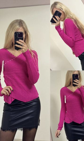 Bluzka z ozdobnymi perełkami